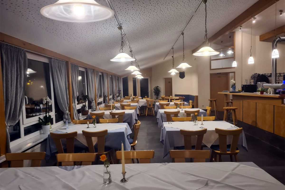 Restaurant2